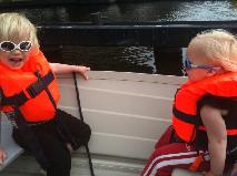 Zwemvest Redvest kinder zwemvesten en reddingsvesten kopen veiligheid aan Zwemvest Redvest kinder zwemvesten en reddingsvesten kopen veiligheid aan